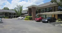 Travel Inn - Lugoff - Parking