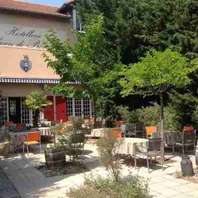 Logis Hôtel Le Blason de Provence Hotel Exterior