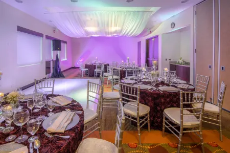 Courtyard San Jose Airport Alajuela Отели в г. Рио Сегундо