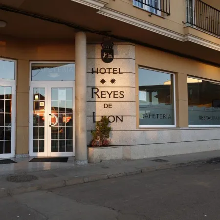 Hotel Reyes de León