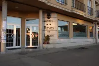 Hotel Reyes de León