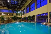 Crowne Plaza JACKSONVILLE AIRPORT/I-95N by IHG - Pools
