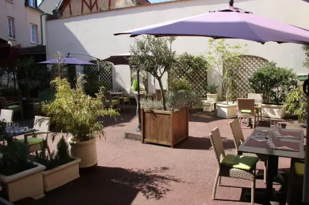 Hotel Normandy Отели рядом с достопримечательностью «Foret de Bizy»