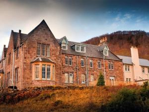 Loch Maree Hotel