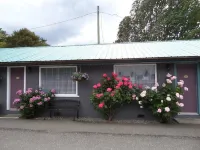 Riverside Motel
