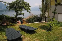 Sosta Sul Lago Hotels in Lezzeno