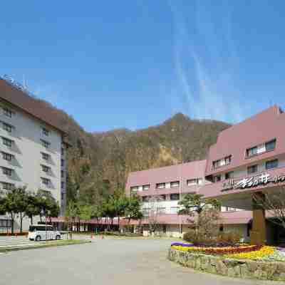 黒部・宇奈月温泉 やまのは Hotel Exterior