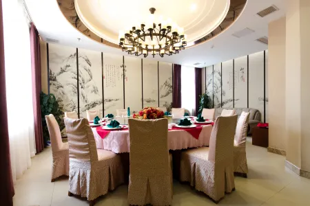 Xinfeng Yingbinguan Отели в г. Синьфэн