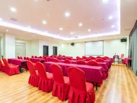 Extraordinary City Hotel (Zhengzhou Mazhai Industrial Park) Hotel dekat Jalan Anning