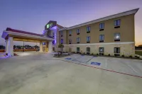 Holiday Inn Express & Suites Carrizo Springs Hôtels à : Crystal City