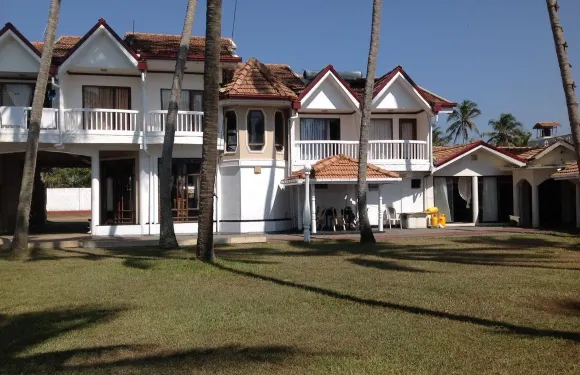 寧納達海灘酒店