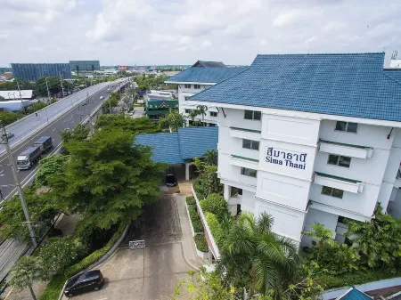 Sima Thani Hotel Отели в г. Накхонратчасима