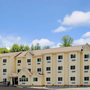 Microtel Inn & Suites by Wyndham Bryson City