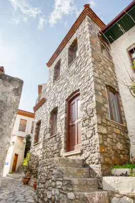Two Stone Homes Metis