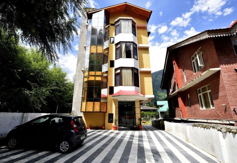hotel overview picture