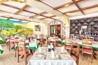 Hotel Residence Inn Suites Cristina - breakfast