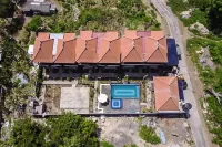 Lembongan Cempaka Villa & Restaurant 누사 렘봉안 호텔