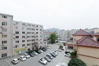 竹山賓館 - 停車場