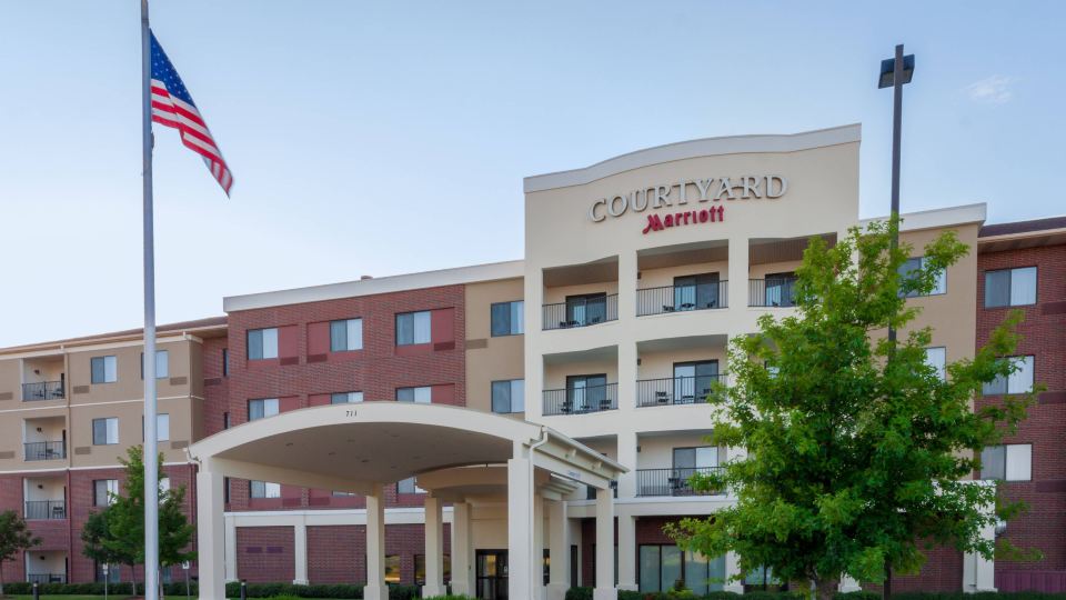Courtyard Dallas Arlington South