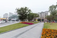 Aiya Hotel (Neijiang East Station)