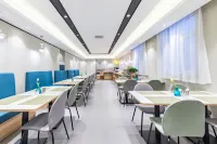 Homeinn Selected Hotel (Baotou Railway Station)
