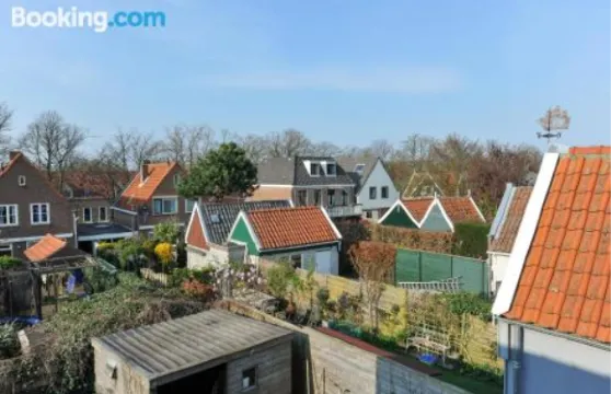 哈爾莫妮酒店膳食公寓