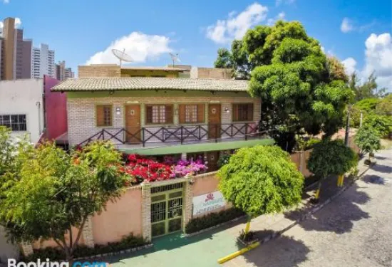 阿沛納瑪斯特酒店