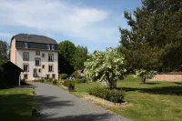 Les Jardins d'Aïka Hoteles en Raon-l'Étape