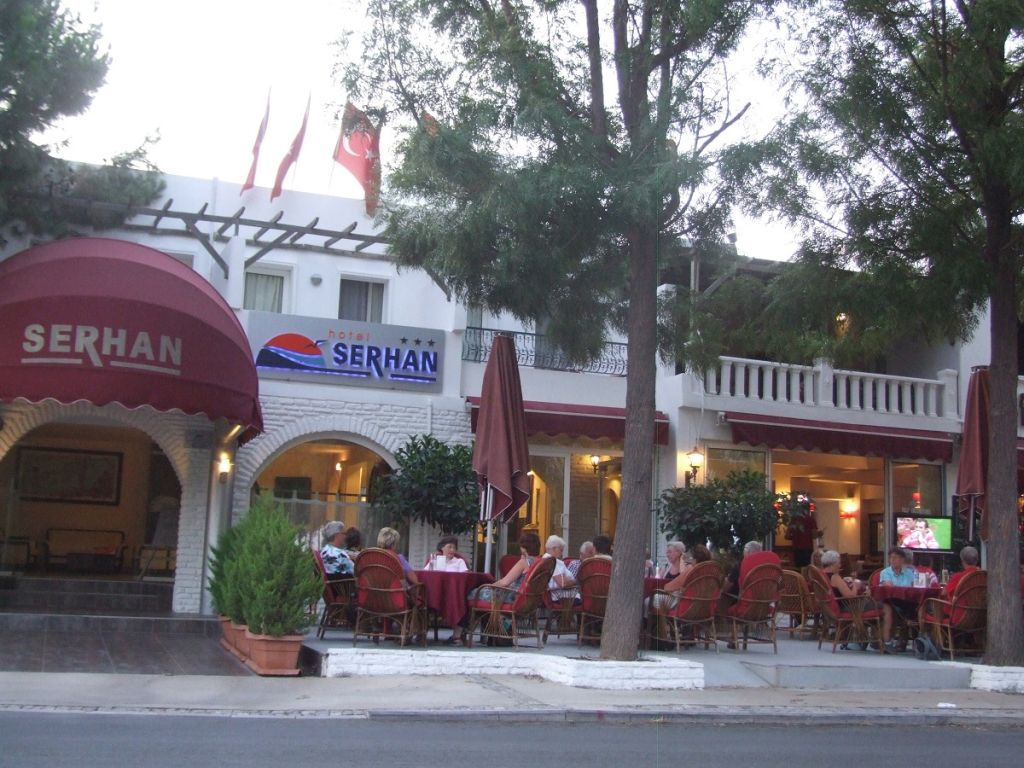 Serhan Hotel