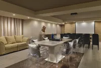 Royal Garden Villas, Luxury Hotel - Airport Shuttle