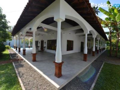 Lucas Memorial Hotel