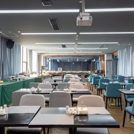 Pioneer Hotel