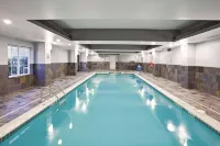 La Quinta Inn & Suites by Wyndham Conway - piscina