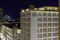 Renaissance Naples Hotel Mediterraneo Hotels in Napoli