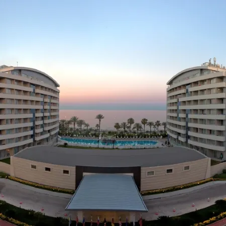 Porto Bello Hotel Resort & Spa