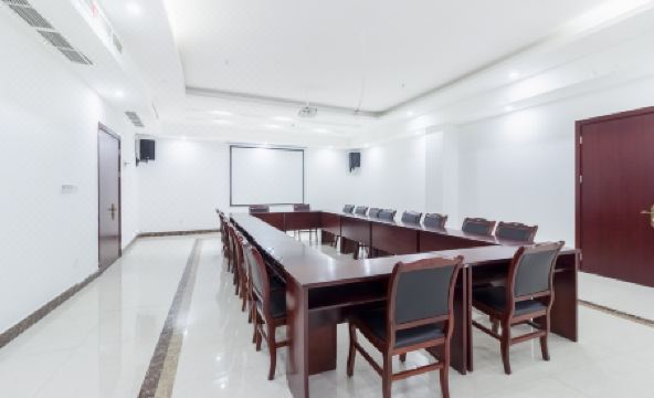 Caifu Grand Hotel - Housity