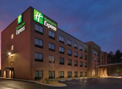 Holiday Inn Express Atlanta SW - Newnan