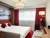 Aparthotel Adagio Birmingham City Centre Hotels near Jamia Mosque Amir-e-Millat مسجد