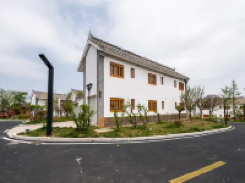 Joy 87. 8 Music Hotel Hotéis em Luonan