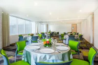 La Quinta by Wyndham Medellin - breakfast