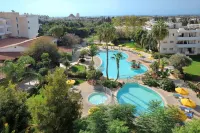Mayfair Gardens