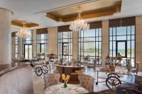 Sheraton Grand Danang Beach Resort & SPA ダナンのホテル
