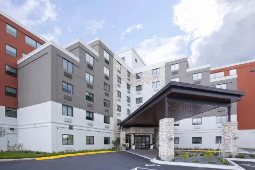 ホリデイ イン エクスプレス ローズビル–セントポール（IHG）