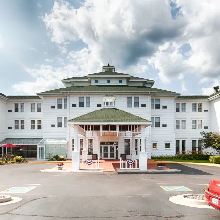 Best Western the Hotel Chequamegon
