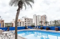 Comfort Suítes Vitória - Pools