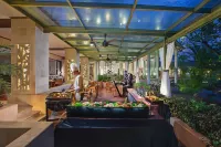 Meliá Purosani - 5-Star