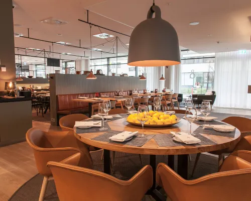 Courtyard by Marriott Amsterdam Arena Atlas Hoteles cerca de Estadio Ziggo Dome