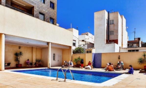 1. 호텔 마드리드 ..