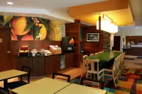 Spark by Hilton Traverse City - spa