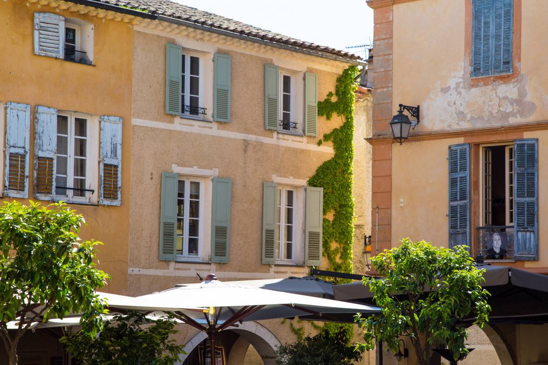 Hotel les Armoiries-Valbonne Updated 2022 Room Price-Reviews & Deals |  Trip.com